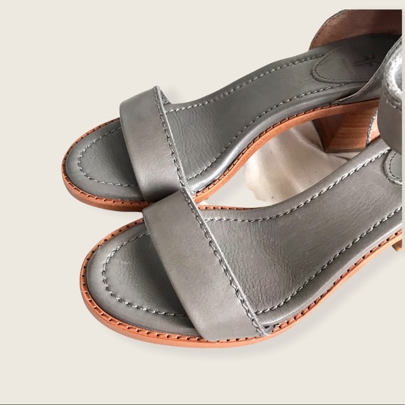 Frye Brielle Charcoal Grey Wooden Ankle Sandals - Picture 11 of 16